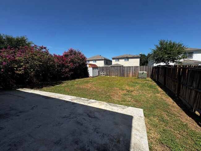 Building Photo - 9303 Pacific Maple