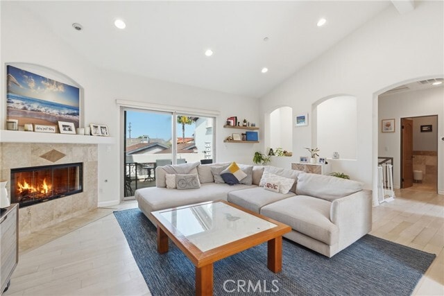 Building Photo - 2111 Carnegie Ln