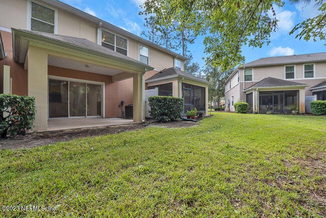 Building Photo - 5915 Pavilion Dr