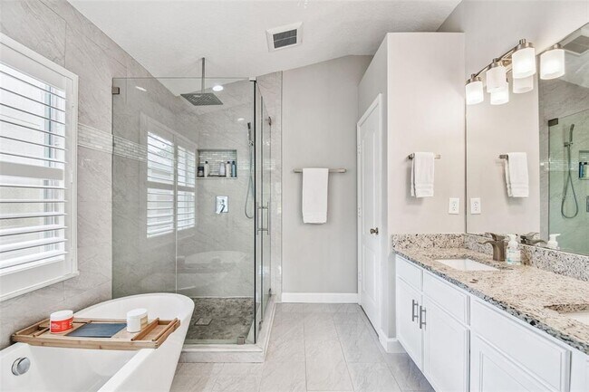 Building Photo - 5354 Lookout Pass