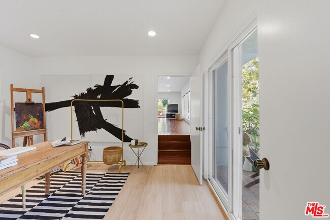 Building Photo - 4401 Nogales Dr