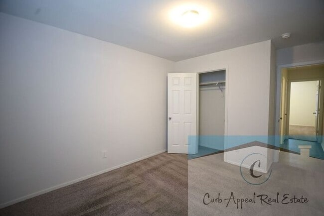Building Photo - Move in special $800!! Beautiful 3 bed / 2 bath home - Nettleton!!