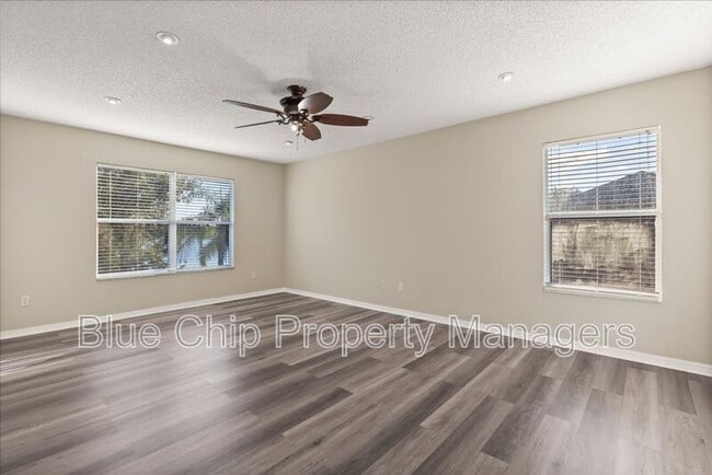 Building Photo - 5846 Manchester Bridge Dr