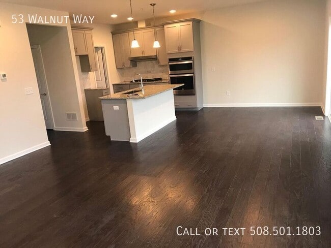 Building Photo - 53 Walnut Way