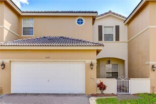 Building Photo - 5549 NW 113th Ct