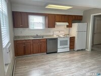 Building Photo - 7 Terrace Pl