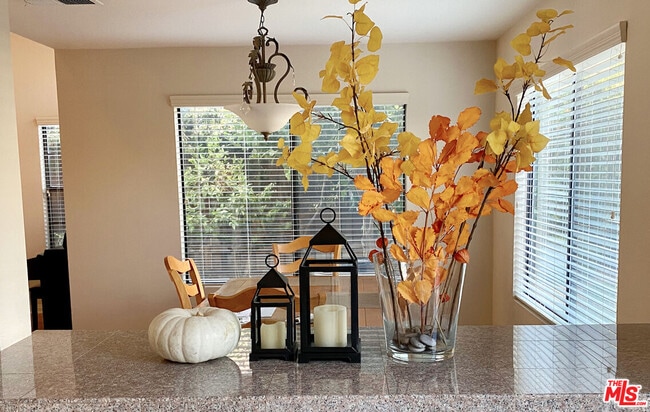 Building Photo - 3856 Cottonwood Grove Trail