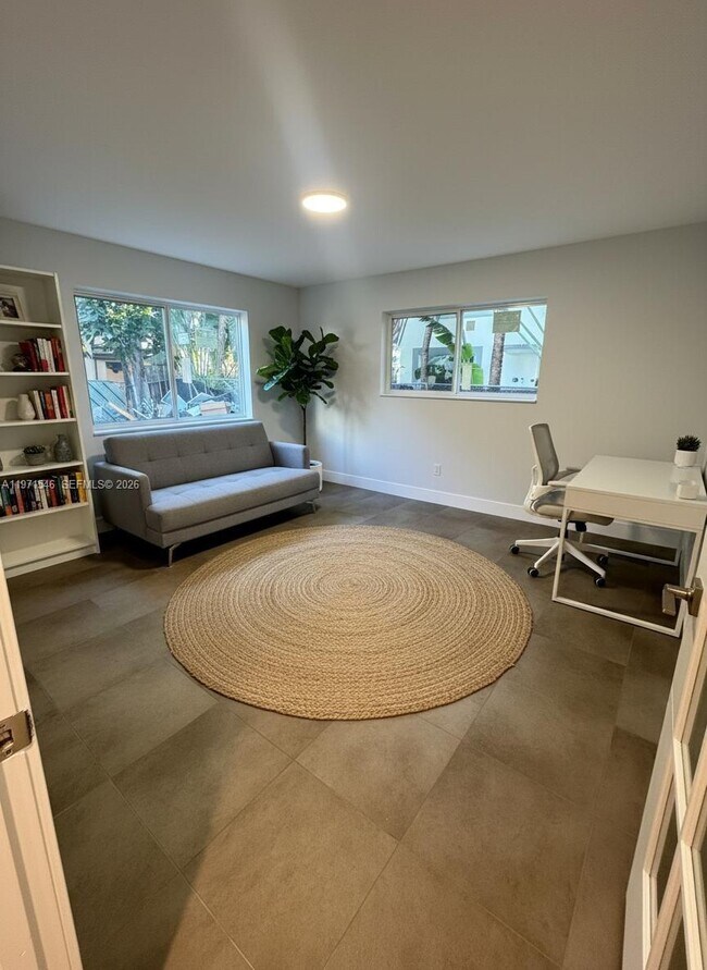 Building Photo - 1188 Marseille Dr