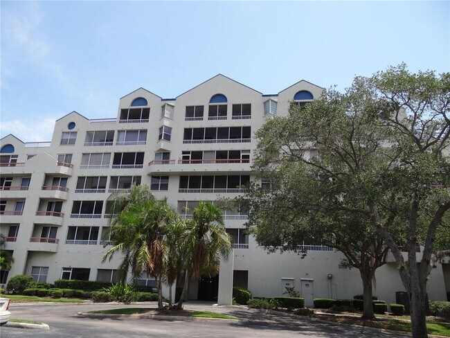 Building Photo - 2333 Feather Sound Dr