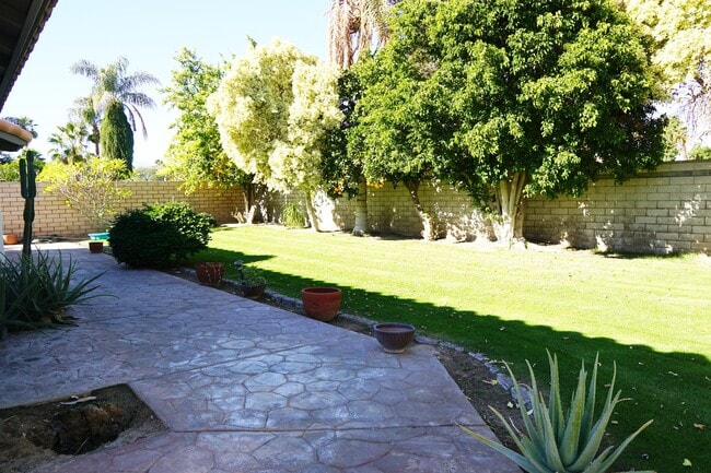 Building Photo - 78870 Sonesta Way