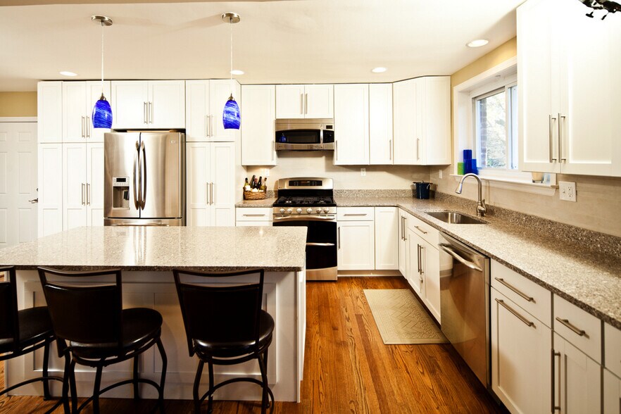 Kitchen - 6811 Lemon Rd