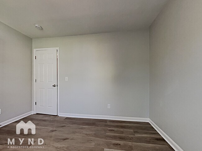 Building Photo - 4253 Beacon Crest Way