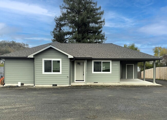 Primary Photo - Brand New 2 Bedroom House in Green!