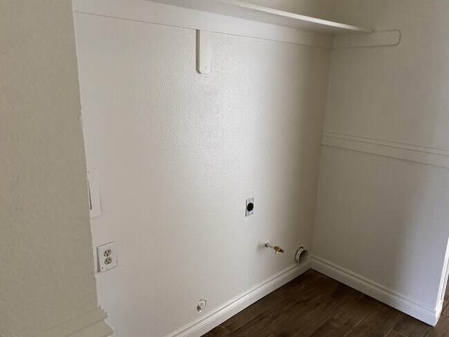 Building Photo - 10708 San Gorgonio St