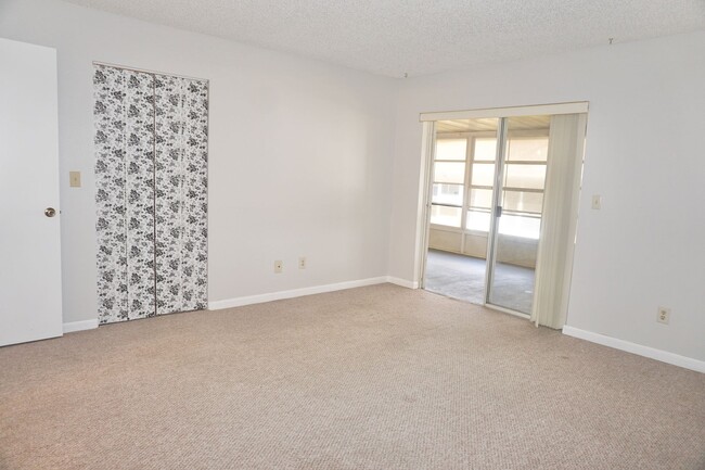 Building Photo - Winter Ridge Condo