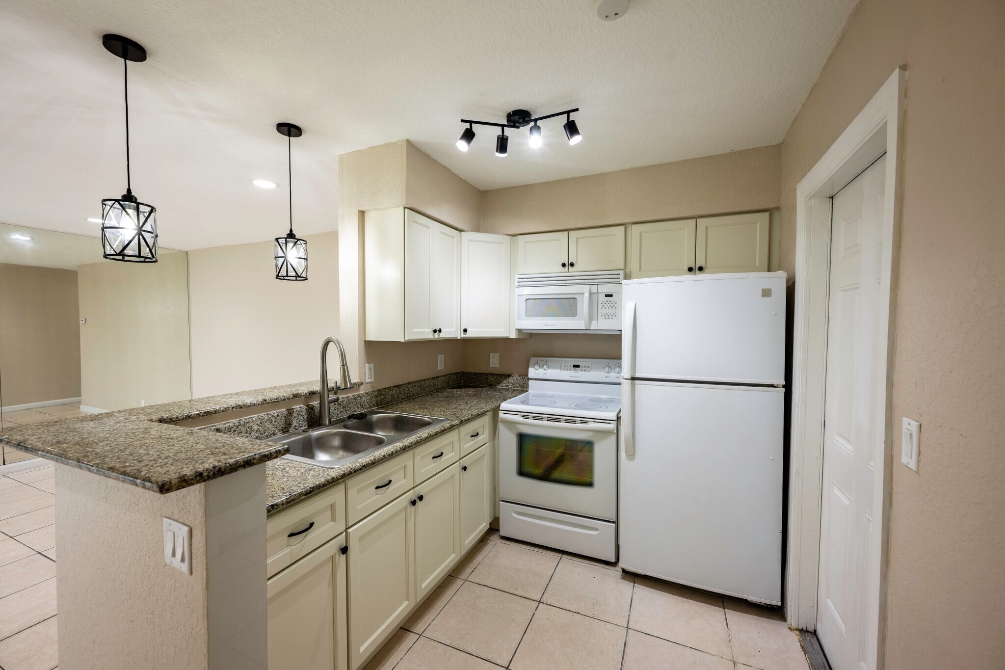 Building Photo - 131 NW 57th St