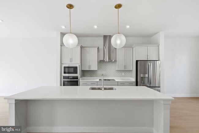 Building Photo - 2389 Liberty Lp