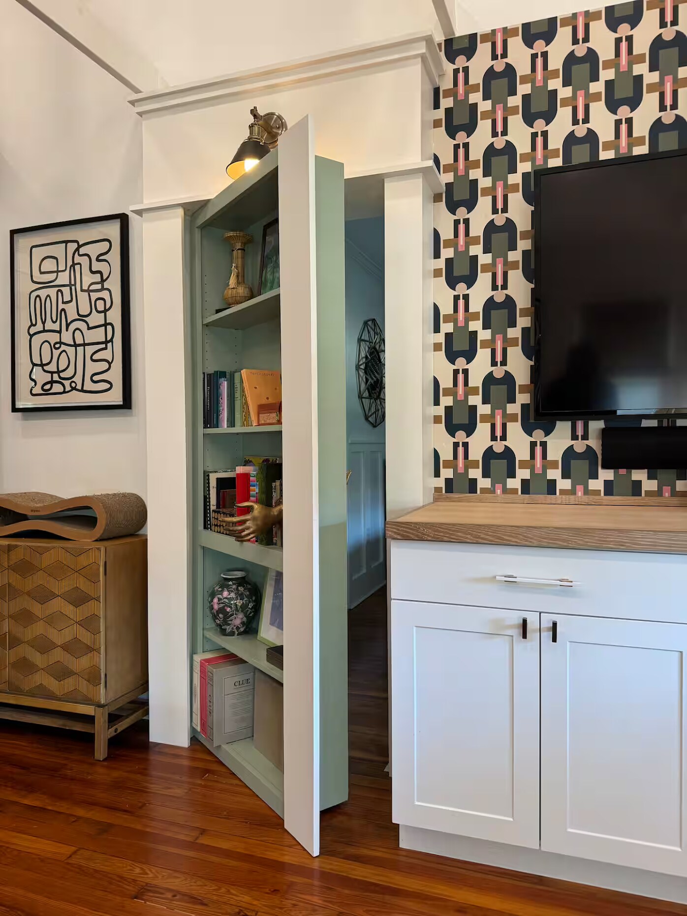 Building Photo - 116 23rd St N