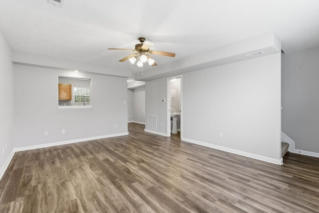 Building Photo - 2906 Blairdon Cir