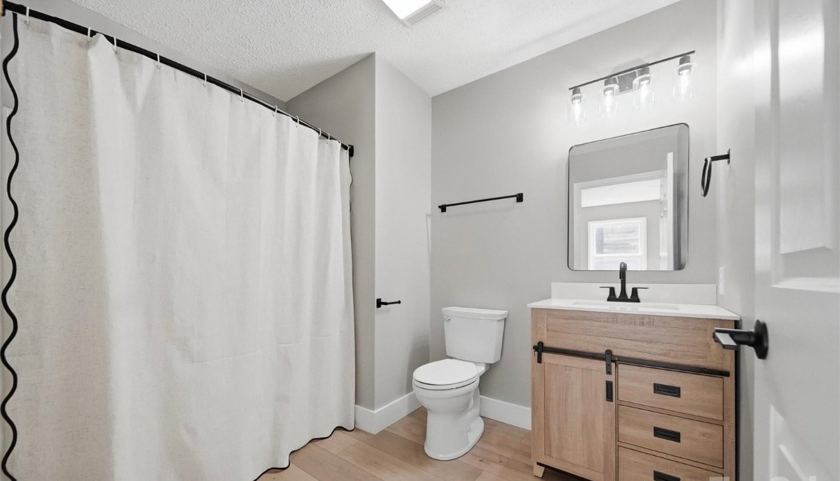 Building Photo - 800 Meadowview Dr