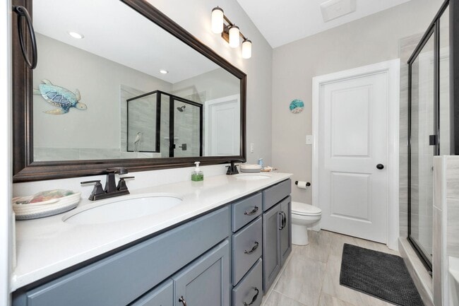 Building Photo - Fully Furnished 3 Bedroom Home Near Toyota Field & Redstone Arsenal