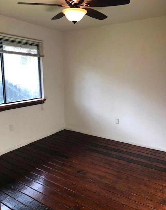 Building Photo - $500 off 1st months rent- move in special 2 bedroom home in Heritage Ranch