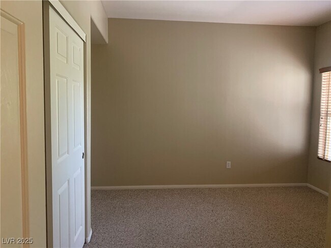 Building Photo - 11830 Portina Dr