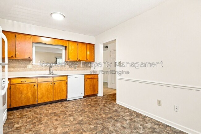Building Photo - 1507 Laureldale Dr