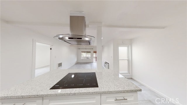 Building Photo - 1030 W MacArthur Blvd