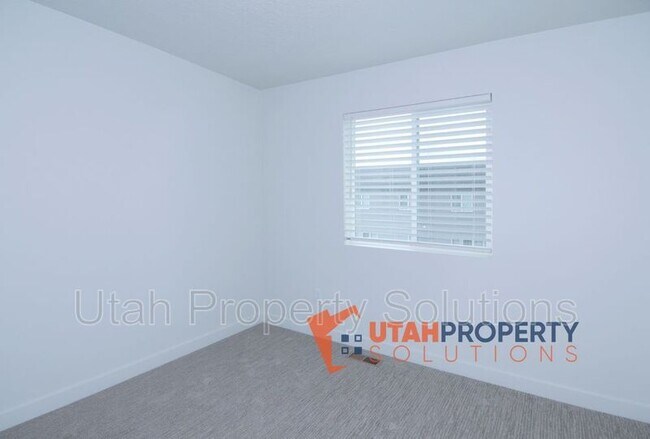 Building Photo - 1048 West 430 South