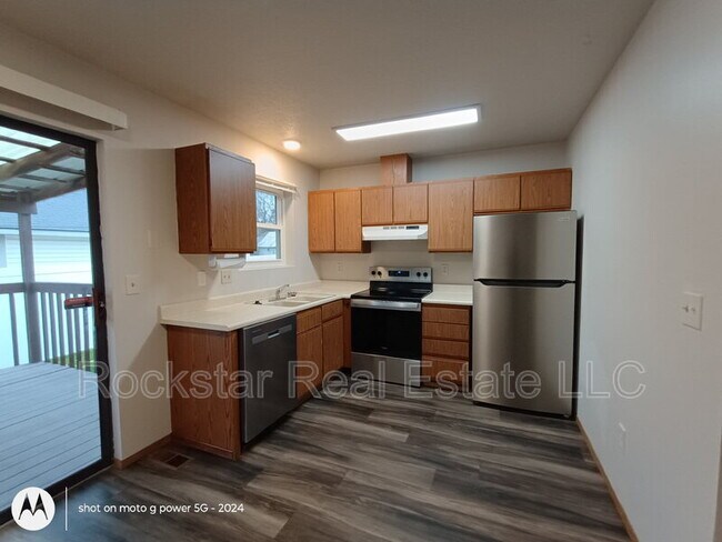 Building Photo - 5601 N Morton St