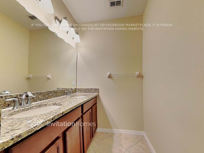 Building Photo - 1775 Hadden Hall Pl