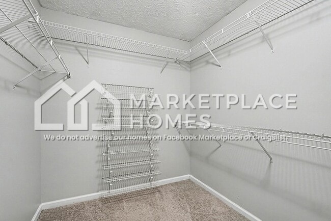 Building Photo - 289 Highlander Way