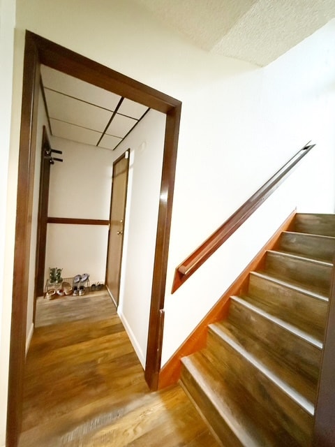 Building Photo - 710 Parkway Ct NE