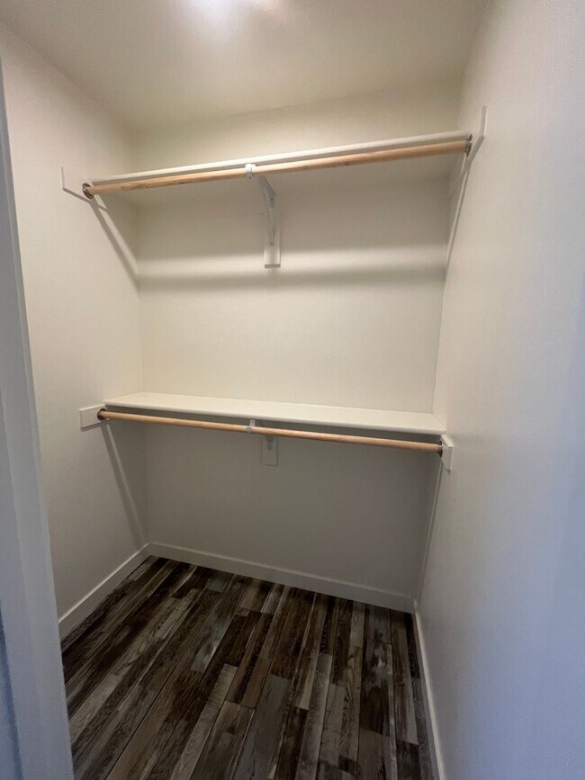 Building Photo - ***3 BEDROOM/2.5 BATHROOM IN PRESCOTT VALLEY***