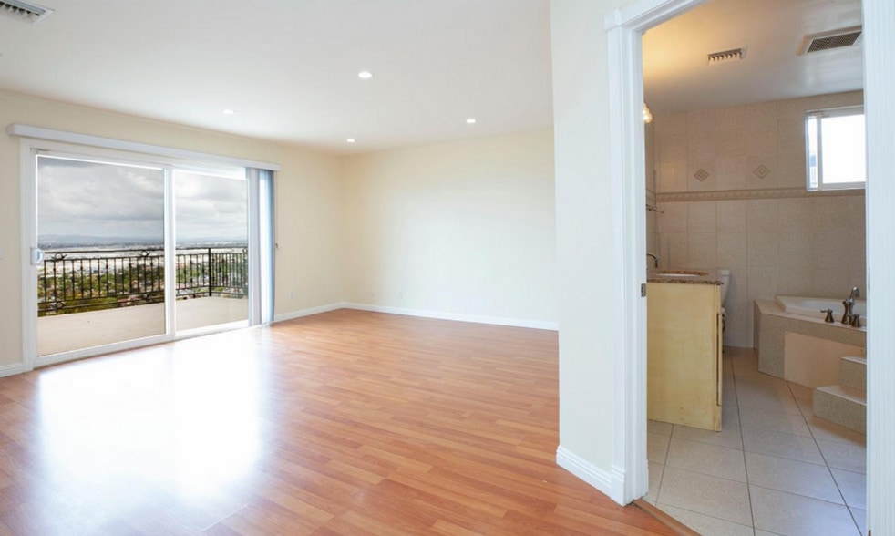 Building Photo - 2735 Joaquin Dr