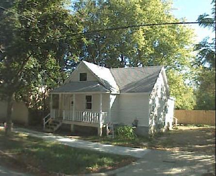 Primary Photo - Grand Rapids N.W. Downtown 2 Bdrm Bungalow