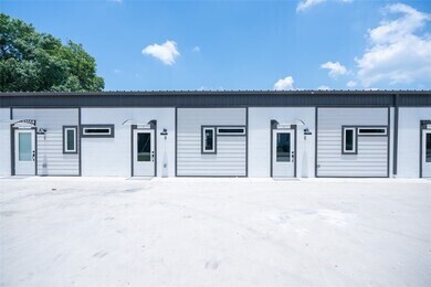 Building Photo - 2612 Castle St