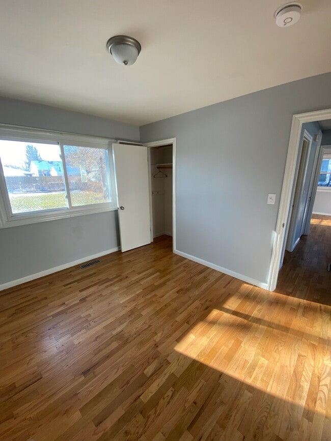 Building Photo - 1138 Avenue D
