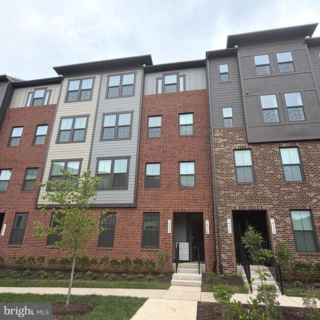 Building Photo - 14558 George Carter Way