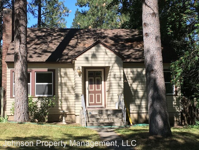 Primary Photo - 4 br, 1.5 bath House - 2128 S. Post Street