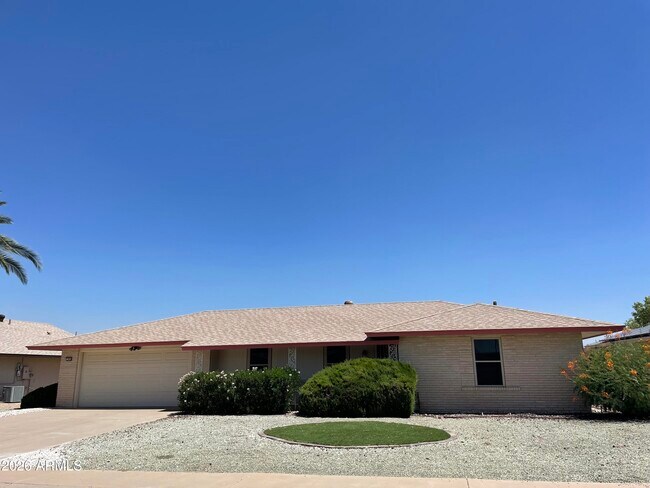 Building Photo - 9504 W Hidden Valley Cir