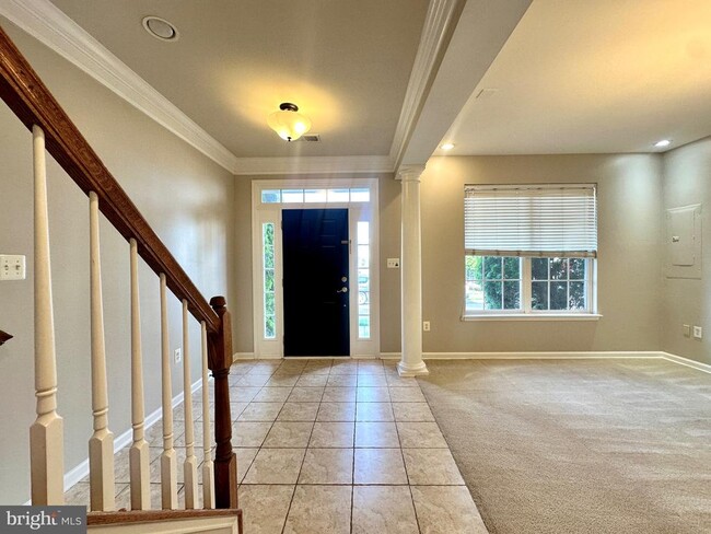 Building Photo - 42457 Malachite Terrace