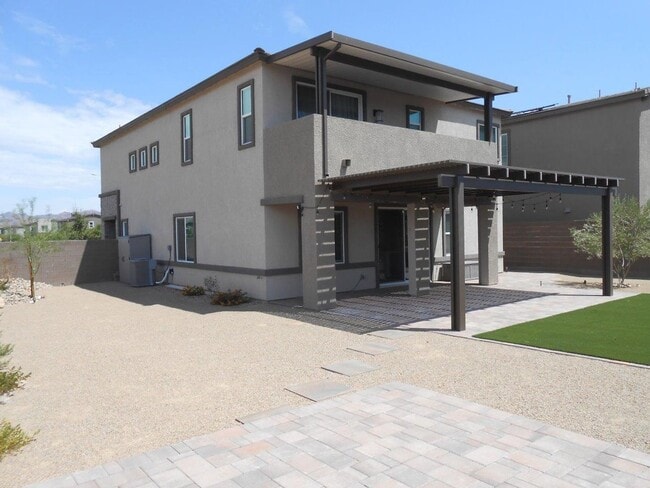 Building Photo - Beautiful Spacious Home in Henderson