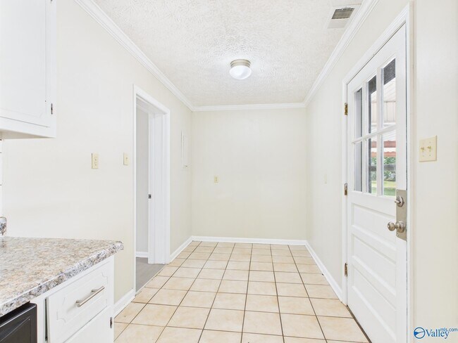 Building Photo - 9234 Segers Rd
