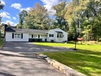 Building Photo - 267 Thunder Hill Dr