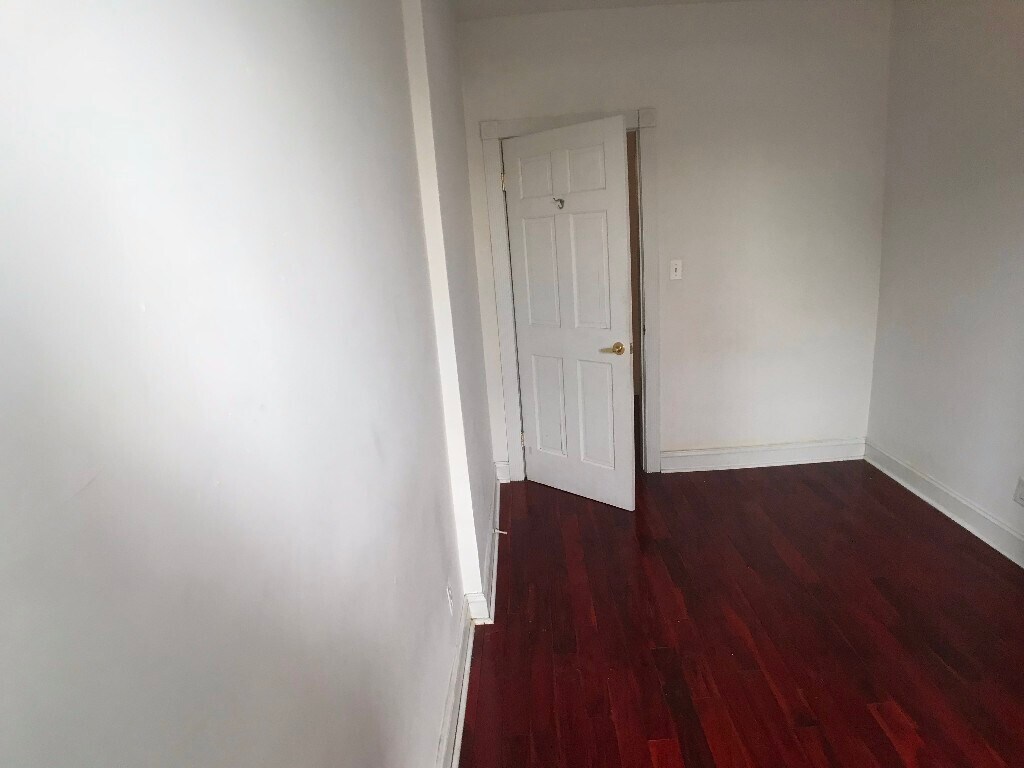 Building Photo - 20 Magaw Pl
