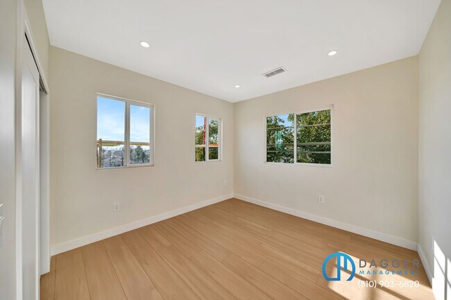 Building Photo - 2800 Winter St