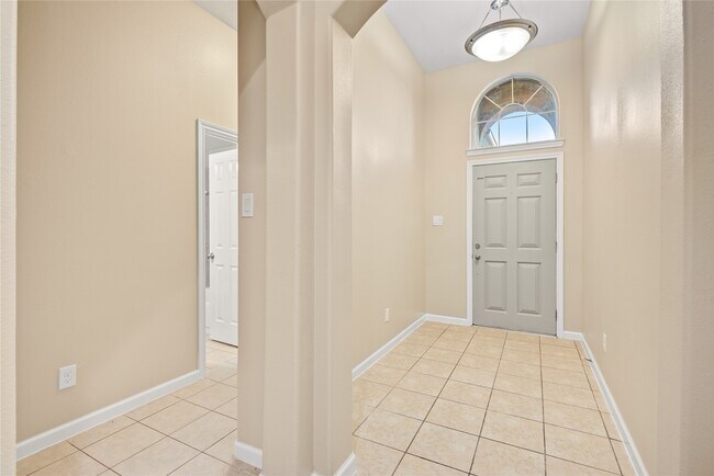 Building Photo - 10506 Pleasant Villas Ln