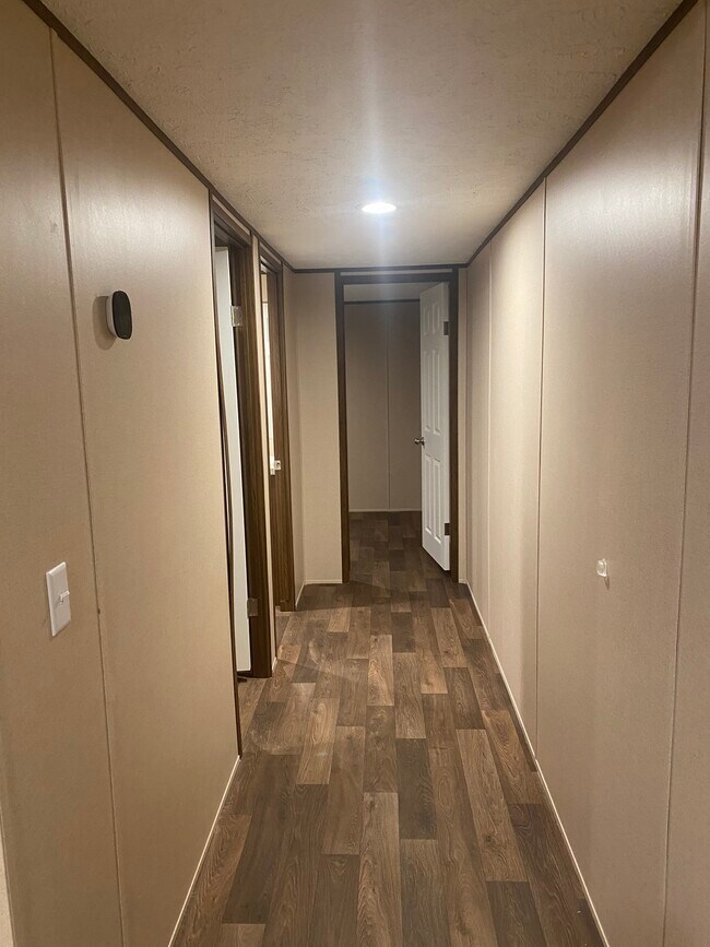 Building Photo - 4780 I-55